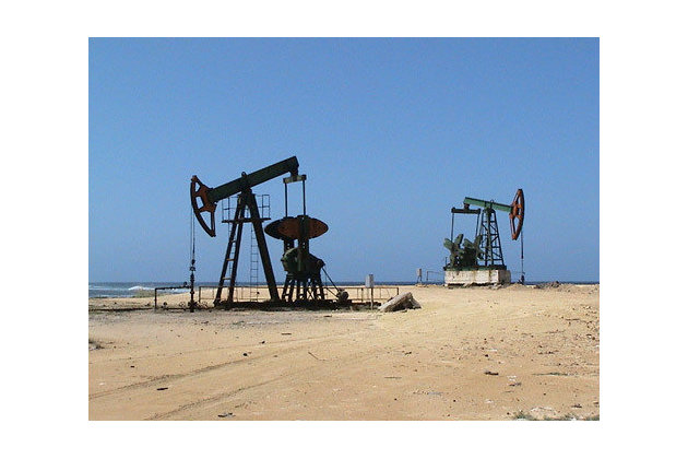 Нефть дорожает на 3% на оптимизме по поводу экономики